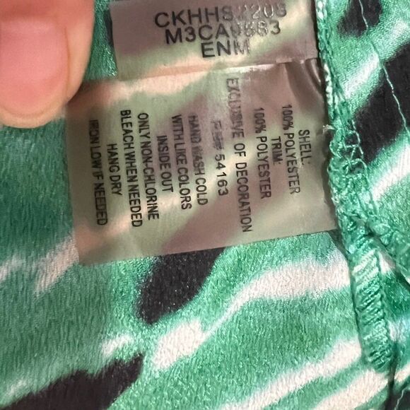 Calvin Klein Women's Green Patterned Cap Sleeve Top - Size XL - Picture 7 of 8